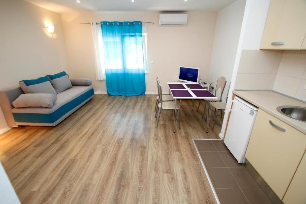 Apartmani Sea Star Makarska Exterior foto